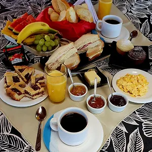 Alojamento de Acomodação e Pequeno-almoço Karanga Brasil